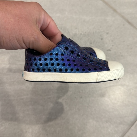 Native shoes - Picture 2 of 8